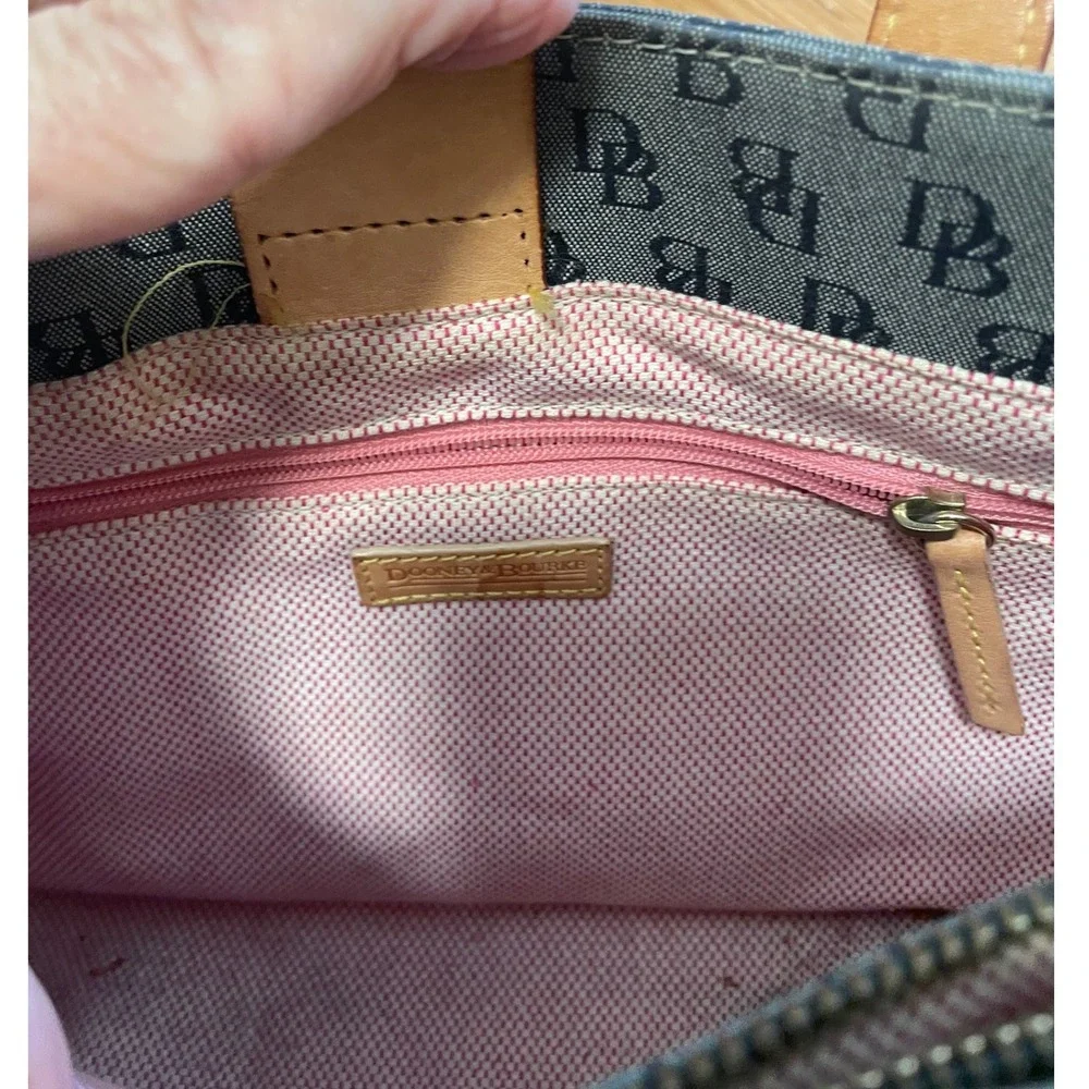 Dooney & Bourke Gray Canvas East/West Shopper Monogram‎ Tote Bag Tan Leather EUC